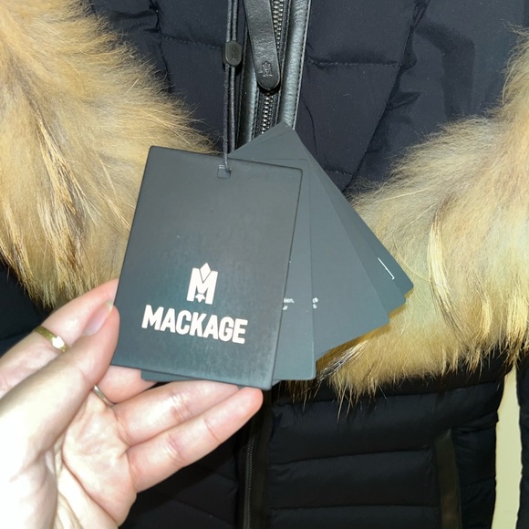 BRAND NEW Mackage Jacket - Picture 6 of 6